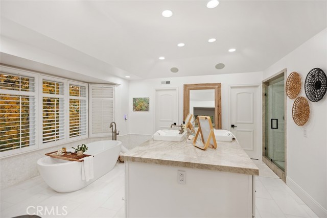 Detail Gallery Image 27 of 64 For 23 Meadow Wood Dr, Coto de Caza,  CA 92679 - 4 Beds | 4/1 Baths