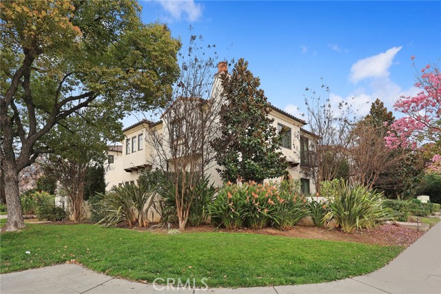 Detail Gallery Image 2 of 31 For 1088 Sunset Bld a,  Arcadia,  CA 91007 - 3 Beds | 3 Baths