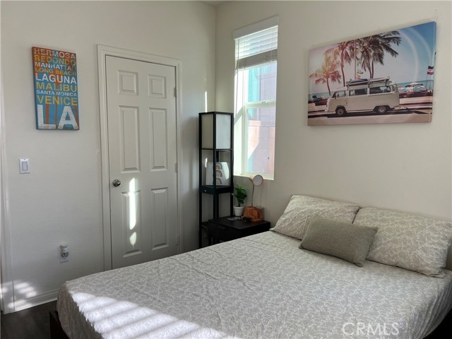 1413 Girona Drive, Pomona CA: https://media.crmls.org/medias/ee10eab5-b0f3-40e0-98b1-44ed7ecb5126.jpg