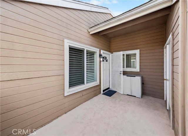 Detail Gallery Image 9 of 30 For 10452 W Briar Oaks Dr #203,  Stanton,  CA 90680 - 2 Beds | 2 Baths