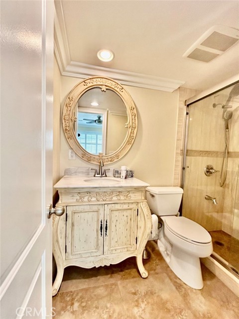 Detail Gallery Image 11 of 25 For 2860 E Hempstead, Anaheim,  CA 92806 - 4 Beds | 2/1 Baths