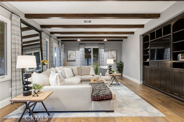 Detail Gallery Image 8 of 37 For 3850 Prado De Las Uvas, Calabasas,  CA 91302 - 5 Beds | 5 Baths