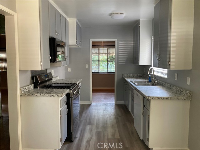 Detail Gallery Image 3 of 26 For Address Is Not Disclosed, Upland,  CA 91786 - 3 Beds | 2 Baths