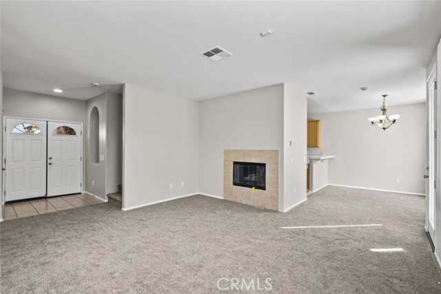 Detail Gallery Image 5 of 38 For 14323 Moon Valley St, Victorville,  CA 92394 - 4 Beds | 3 Baths