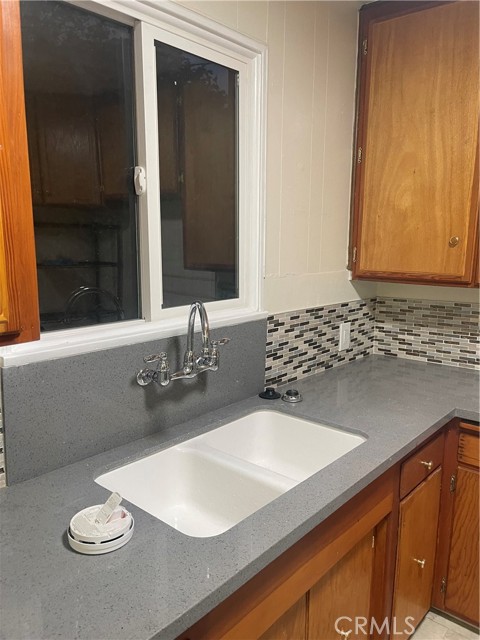 10920 Aletta Avenue, Culver City CA: https://media.crmls.org/medias/ee12932e-a989-415d-9027-8e20ae27e3a7.jpg
