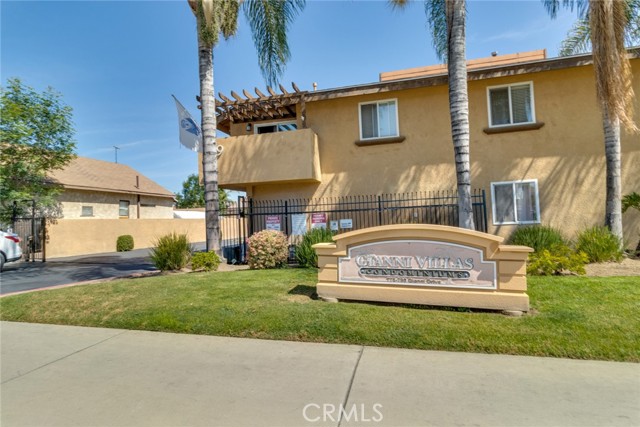 799 Gianni Dr #103, Corona, CA 92879