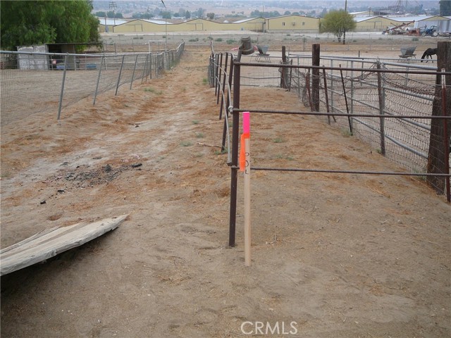 31665 Meadow Blossom Road, Nuevo CA: https://media.crmls.org/medias/ee16000f-3d56-4a08-8a30-1c2e1a792aa2.jpg