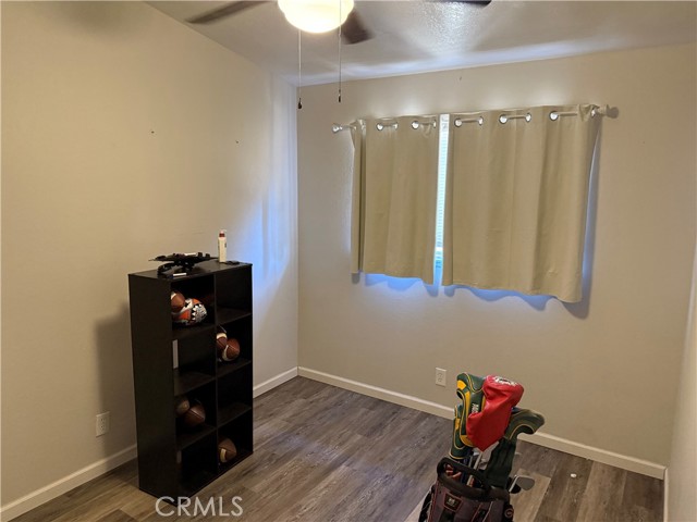 6258 N Glenn Avenue, Fresno CA: https://media.crmls.org/medias/ee1905b6-217b-41ce-9e62-257a26765d14.jpg