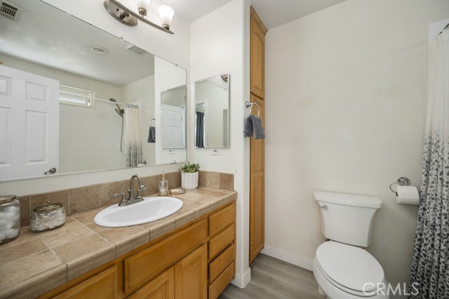 Detail Gallery Image 26 of 29 For 16495 Stevens Ave, Lake Elsinore,  CA 92530 - 3 Beds | 2/1 Baths