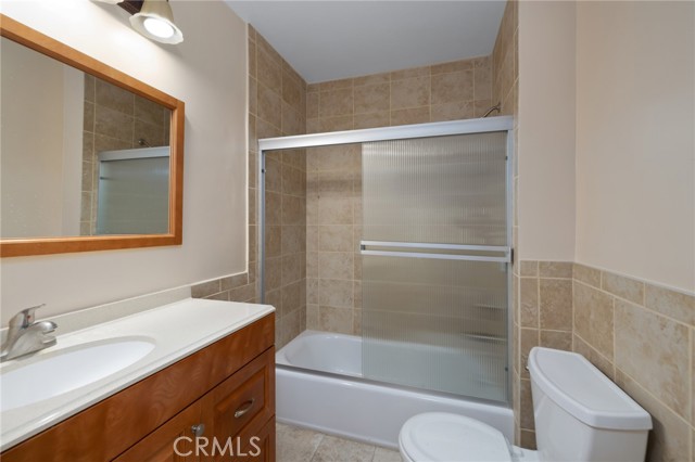 505 Myrtle Street photo 4