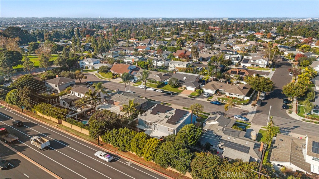 MLS #OC25258635 image #52