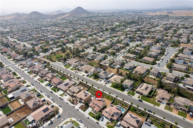 28341 Heather Green Way, Menifee CA: https://media.crmls.org/medias/ee19d132-3975-4df3-b04b-30f5ddf47187.jpg
