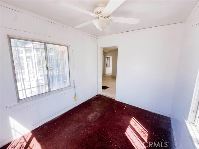 2nd Unit - Room