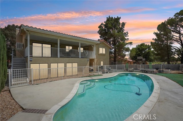 Detail Gallery Image 2 of 65 For 14753 Blue Grass Dr, Helendale,  CA 92342 - 3 Beds | 3 Baths