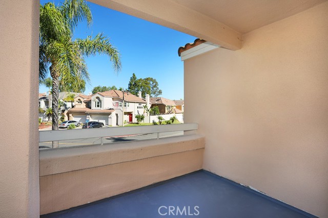 Image 33 of 50 For 961 Lone Pine