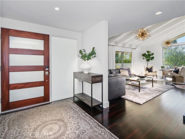 15 Dorado Place, Rolling Hills Estates, California 90274, 4 Bedrooms Bedrooms, ,2 BathroomsBathrooms,Residential,Sold,Dorado,SB22016341
