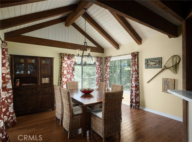Detail Gallery Image 8 of 38 For 28982 N Shore Rd, Lake Arrowhead,  CA 92352 - 4 Beds | 5 Baths