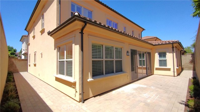 73 Gardenhouse Way, Irvine CA: https://media.crmls.org/medias/ee1bd37f-a686-455e-84ff-663ca25bc7d3.jpg