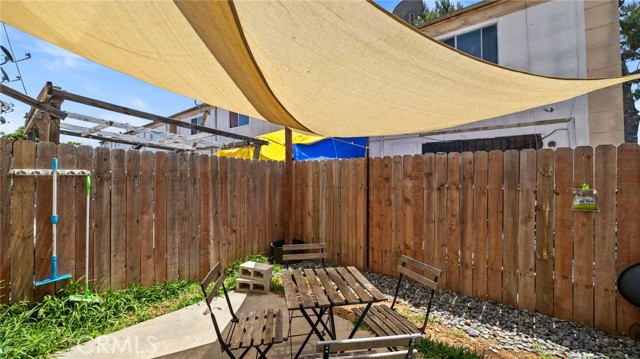 Detail Gallery Image 17 of 24 For 1001 E Camile St #F4,  Santa Ana,  CA 92701 - 2 Beds | 1/1 Baths
