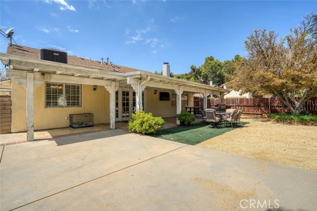 Detail Gallery Image 24 of 33 For 14022 Arlee, Sylmar,  CA 91342 - 3 Beds | 2 Baths