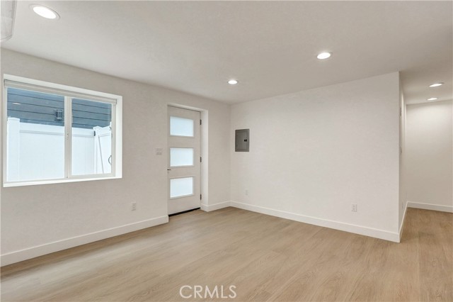 Detail Gallery Image 5 of 25 For 644 Pier Ave #5,  Santa Monica,  CA 90405 - 1 Beds | 1 Baths