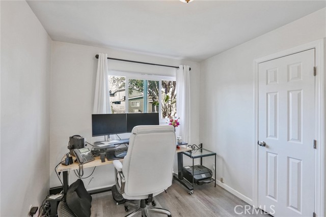 4657 Chateau Place, San Diego CA: https://media.crmls.org/medias/ee1f0c08-ad75-4571-b394-747bfaf60279.jpg