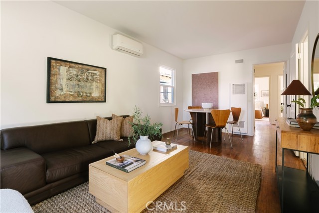 13265 Venice photo 5