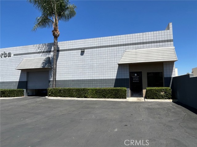13265 Yorba Avenue, Chino CA: https://media.crmls.org/medias/ee1fda3b-fb6b-4e47-bec1-09d5ea0789fa.jpg