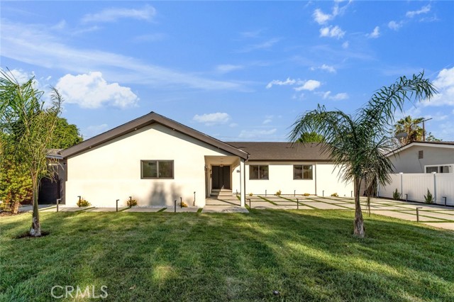 Detail Gallery Image 3 of 56 For 8848 Gerald Ave, North Hills,  CA 91343 - 4 Beds | 2 Baths