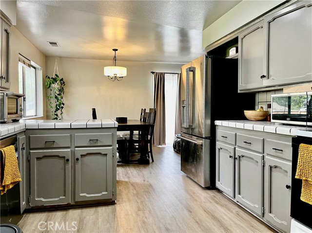 Detail Gallery Image 32 of 50 For 40894 Griffin Dr, Oakhurst,  CA 93644 - 3 Beds | 2 Baths