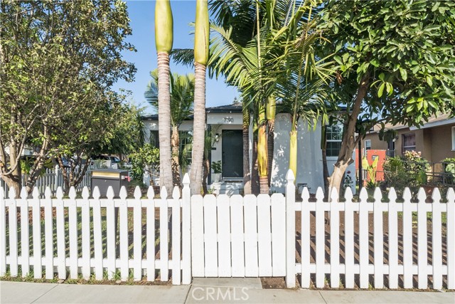 7190 Eastondale Avenue, Long Beach, California 90805, 3 Bedrooms Bedrooms, ,1 BathroomBathrooms,Single Family Residence,For Sale,Eastondale,PW24158535