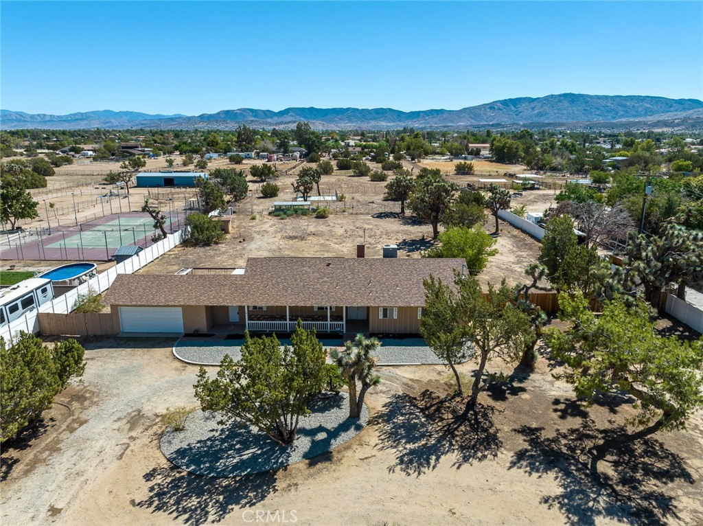 2302 W Avenue N, Palmdale, CA 93551
