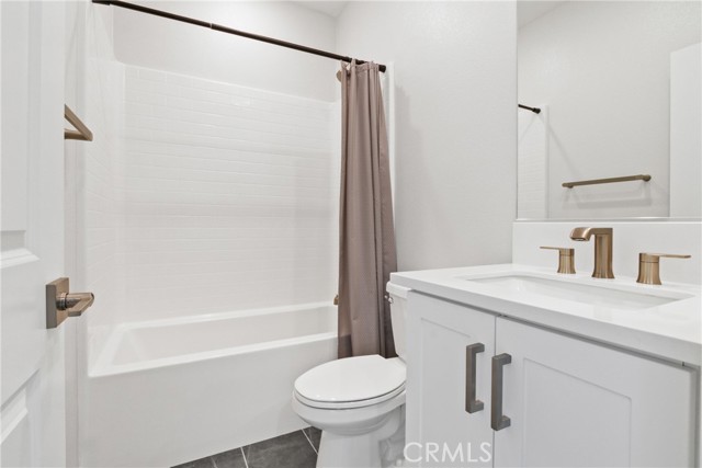 Detail Gallery Image 13 of 15 For 147 Stetson Way, Rancho Mission Viejo,  CA 92694 - 4 Beds | 2/1 Baths