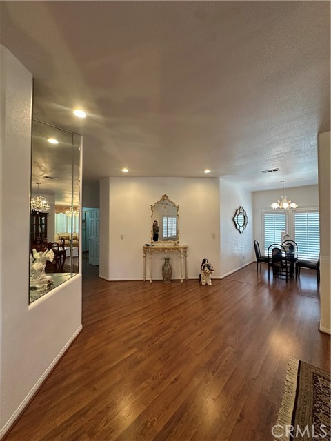 26617 Garrett Ryan Court, Hemet CA: https://media.crmls.org/medias/ee256490-08be-4e8c-8c6d-afaf4d304dc1.jpg