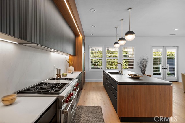 Detail Gallery Image 17 of 49 For 51 Fenway, Irvine,  CA 92620 - 4 Beds | 4/1 Baths