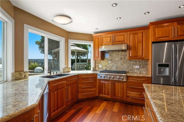 Detail Gallery Image 16 of 54 For 28356 Chat Dr, Laguna Niguel,  CA 92677 - 4 Beds | 3 Baths