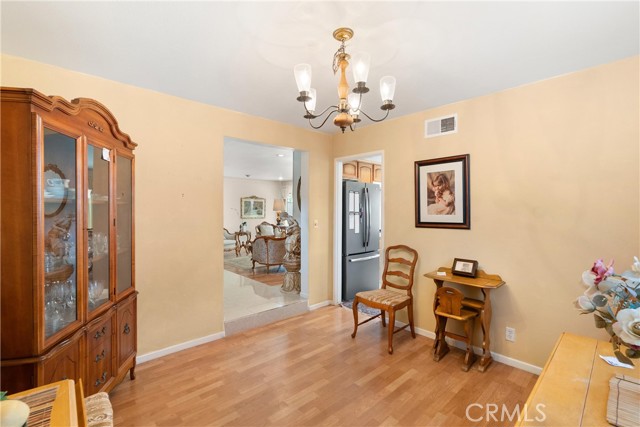 Detail Gallery Image 20 of 37 For 9412 Hingham, Huntington Beach,  CA 92646 - 5 Beds | 3 Baths