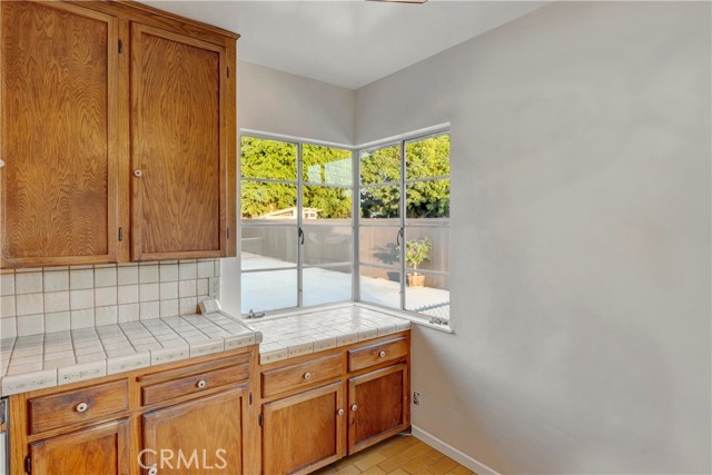 606 N Ohio Street, Anaheim CA: https://media.crmls.org/medias/ee277b65-0faa-41d7-90af-973faee04bc8.jpg
