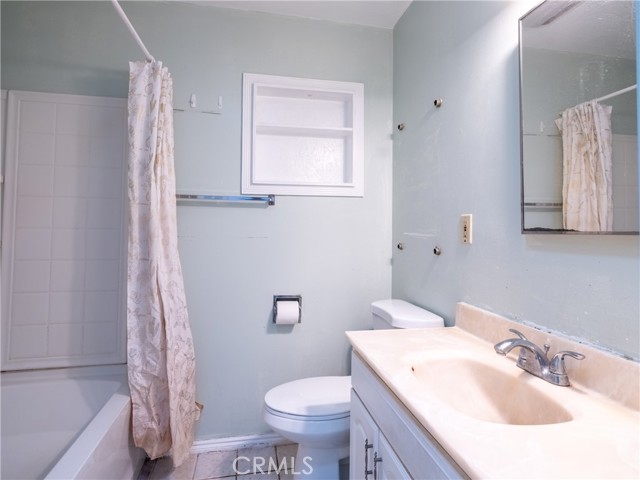 18620 Mescalero Street, Rowland Heights CA: https://media.crmls.org/medias/ee28b897-afea-4e47-906f-b10a77acaba2.jpg