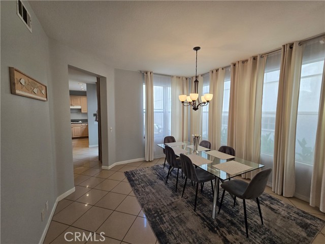 624 Goldenwest Street, Huntington Beach CA: https://media.crmls.org/medias/ee2956f5-605a-468b-91a7-0ea71d231379.jpg