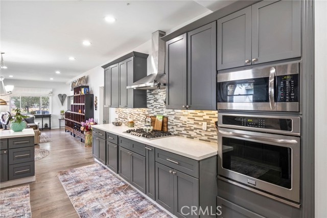 Detail Gallery Image 2 of 52 For 1007 Rose Ave, Pasadena,  CA 91107 - 4 Beds | 3 Baths