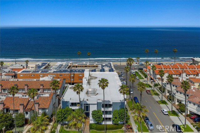1201 Catalina Avenue, Redondo Beach, California 90277, 2 Bedrooms Bedrooms, ,1 BathroomBathrooms,Residential,For Sale,Catalina,SB25147212