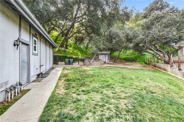 Detail Gallery Image 29 of 30 For 34 Hidden Valley Rd, Monrovia,  CA 91016 - 5 Beds | 4/1 Baths