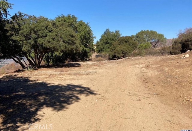 6835 Grenoble, Tujunga CA: https://media.crmls.org/medias/ee2b9efc-1e25-46fb-bfda-6f114be8a103.jpg