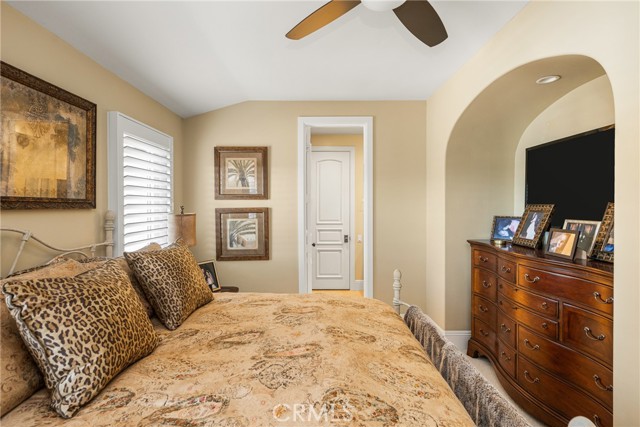 Detail Gallery Image 38 of 50 For 3222 Clay St, Newport Beach,  CA 92663 - 3 Beds | 2/1 Baths