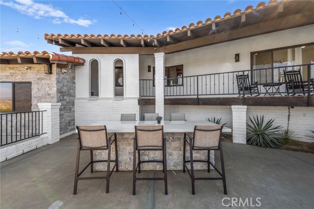 38225 Camino Sierra Road, Temecula CA: https://media.crmls.org/medias/ee2e7619-259f-4059-b2bf-828f05c3dd10.jpg