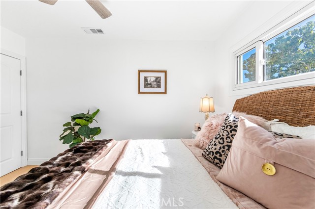 2723 Fisk, Redondo Beach CA: https://media.crmls.org/medias/ee2fafc4-384b-4283-af42-71fb33bb573f.jpg