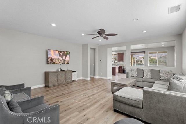 Detail Gallery Image 12 of 43 For 84250 Tramonto Way, Indio,  CA 92203 - 4 Beds | 2 Baths