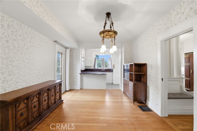 Detail Gallery Image 12 of 56 For 1200 Cedar Ave, Redlands,  CA 92373 - 5 Beds | 3 Baths