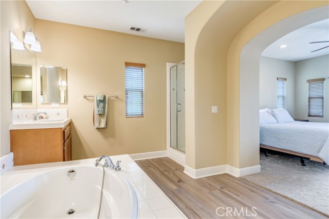 Image 24 of 36 For 4460 Owens Street 106